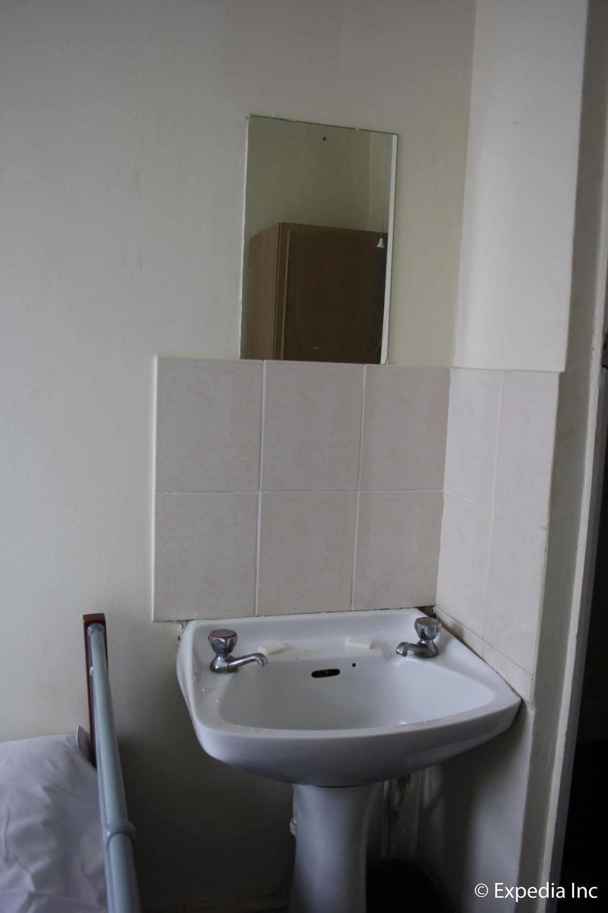 Daisy Hotel London Eksteriør billede