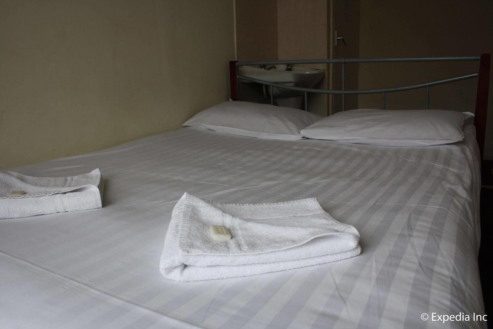 Daisy Hotel London Eksteriør billede